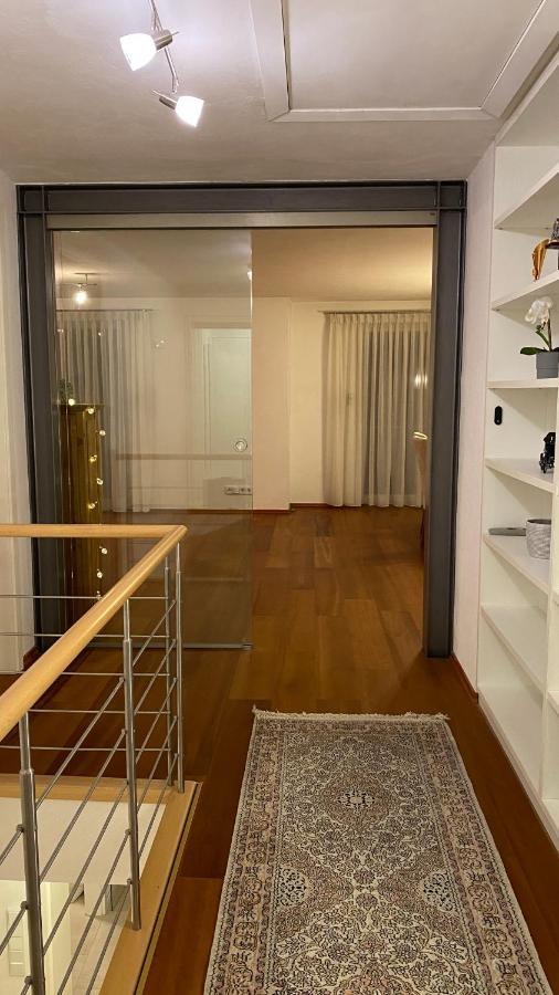 Fewo Luxus Wohnung Im Eigenen Ferienhaus, 120 Qm, Naehe Regensburg Mit Balkon, Terrasse & Garten, Gute Zuganbindung Laaber Экстерьер фото