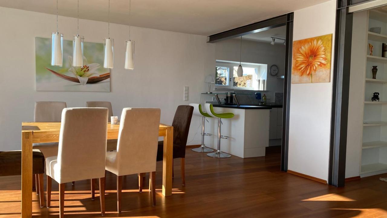 Fewo Luxus Wohnung Im Eigenen Ferienhaus, 120 Qm, Naehe Regensburg Mit Balkon, Terrasse & Garten, Gute Zuganbindung Laaber Экстерьер фото
